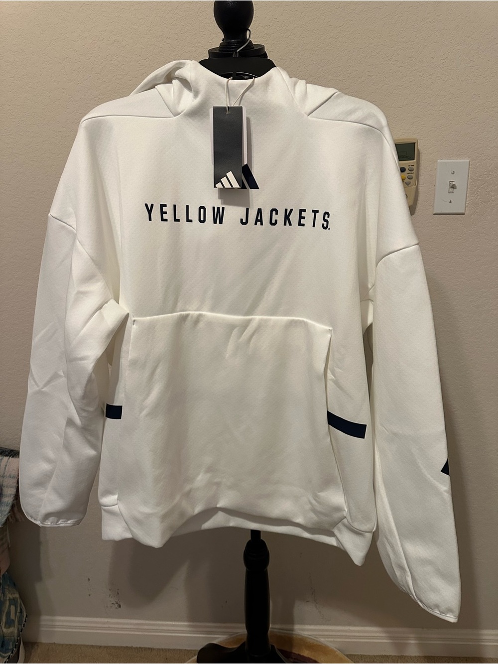 adidas Men's Georgia Tech Yellow Jackets White Z.N.E. Pullover Hoodie Size L NWT